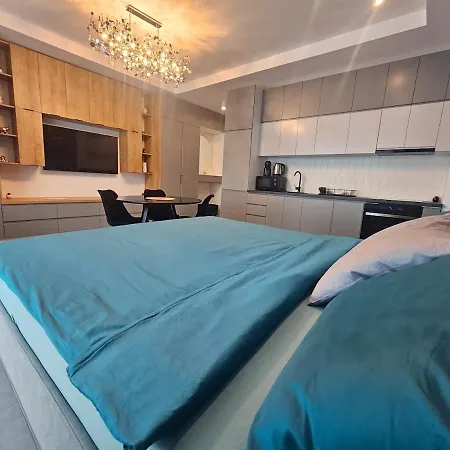 Selenastudio * Mamaja