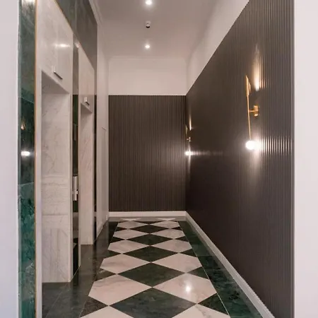 Selenastudio 公寓 *